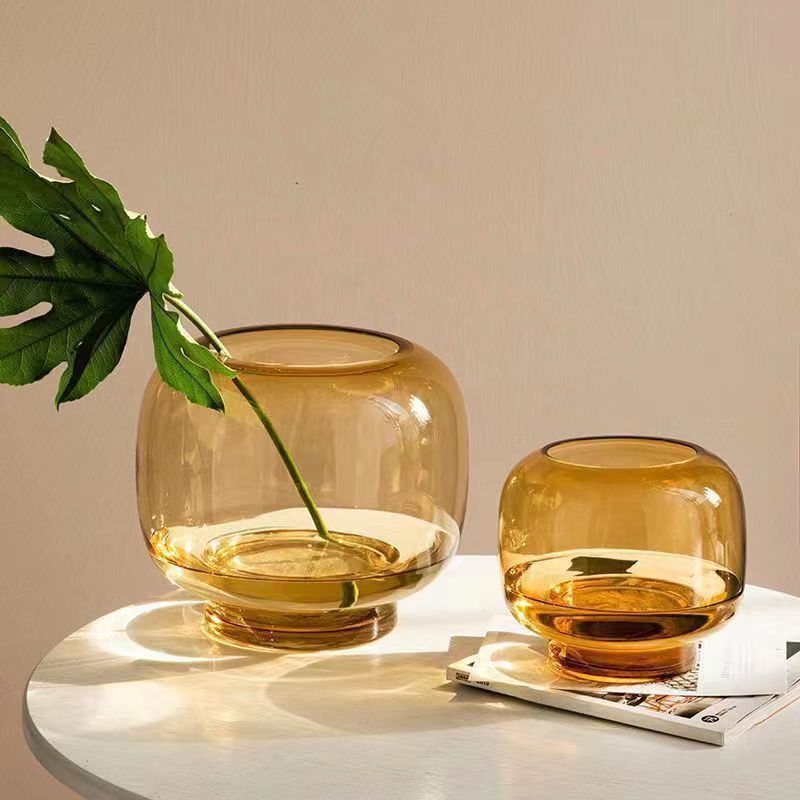 Στρογγυλό βάζο που αξίζει το Instagram με μεγάλη κοιλιά